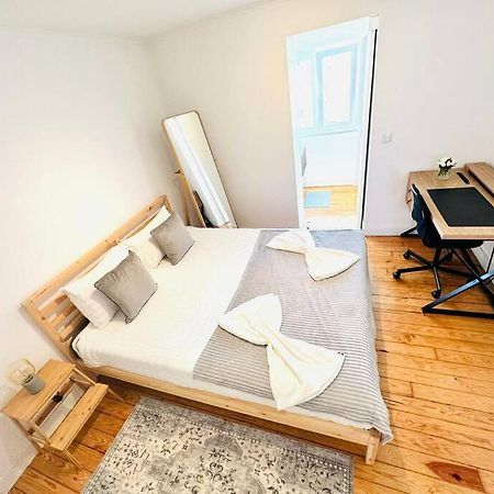 Lisbon City Center Flat For 6 Pp Bagian luar foto