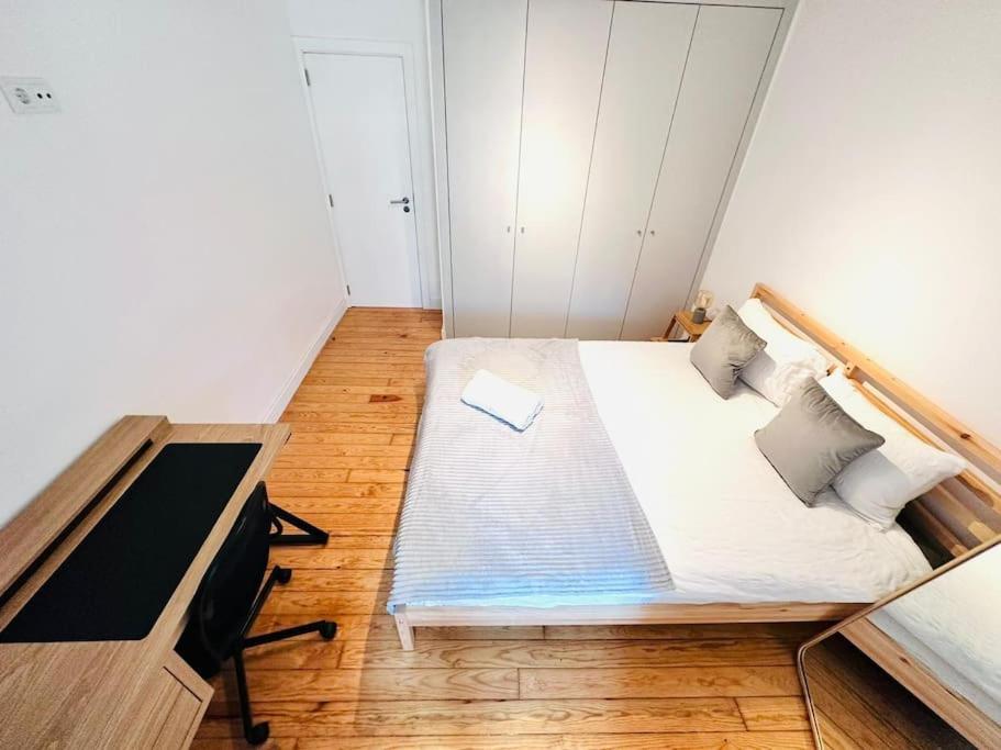 Lisbon City Center Flat For 6 Pp Bagian luar foto