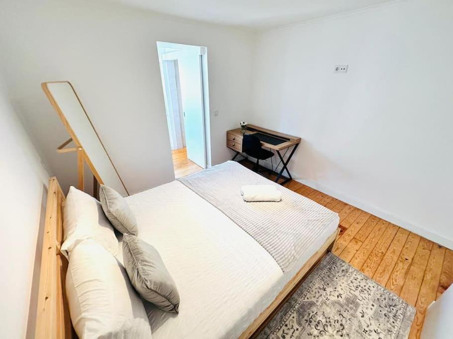 Lisbon City Center Flat For 6 Pp Bagian luar foto