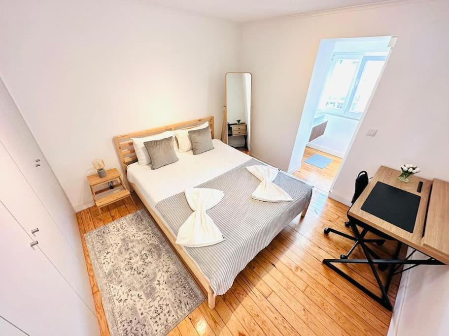 Lisbon City Center Flat For 6 Pp Bagian luar foto