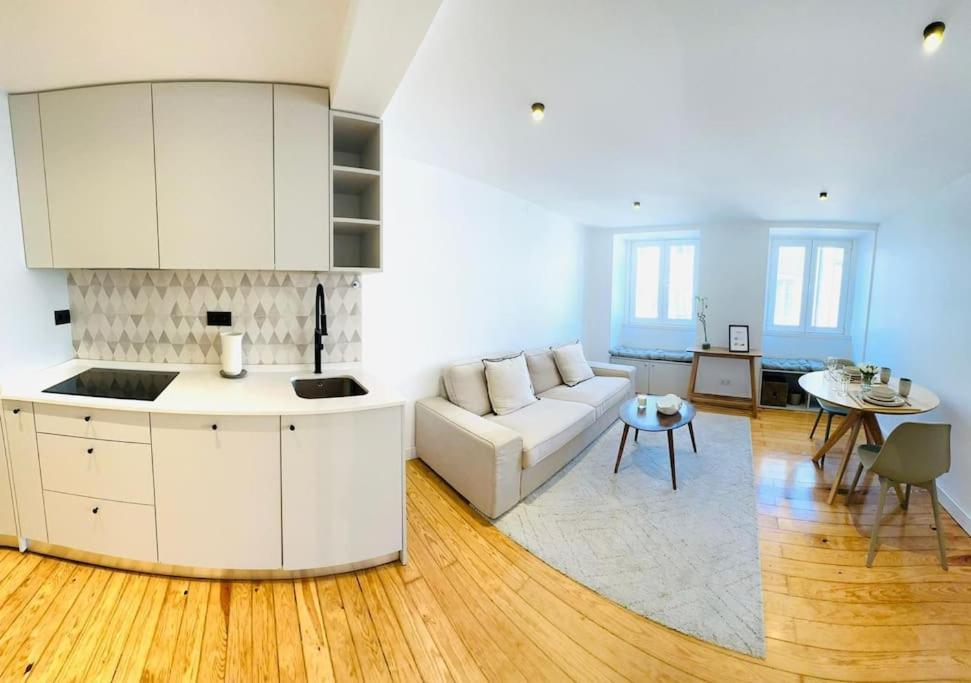 Lisbon City Center Flat For 6 Pp Bagian luar foto